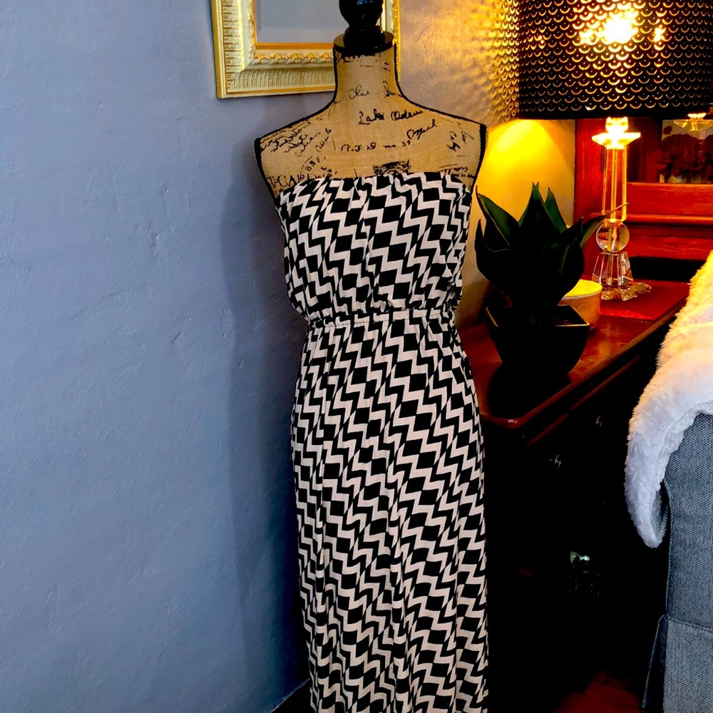 Maxi long Black and Beige Dress by 🩷🩷🩷